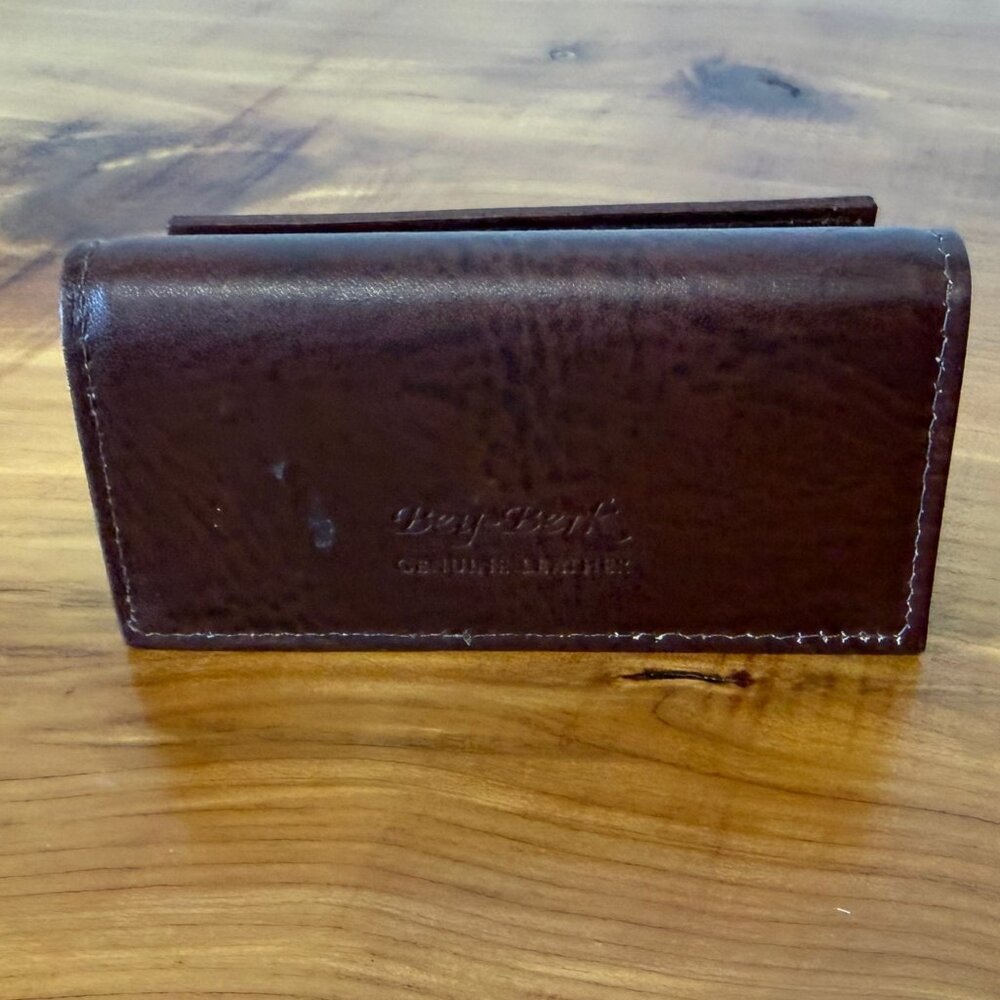 Bey-Berk Brown Genuine Leather Desk Business Card Stand Holder